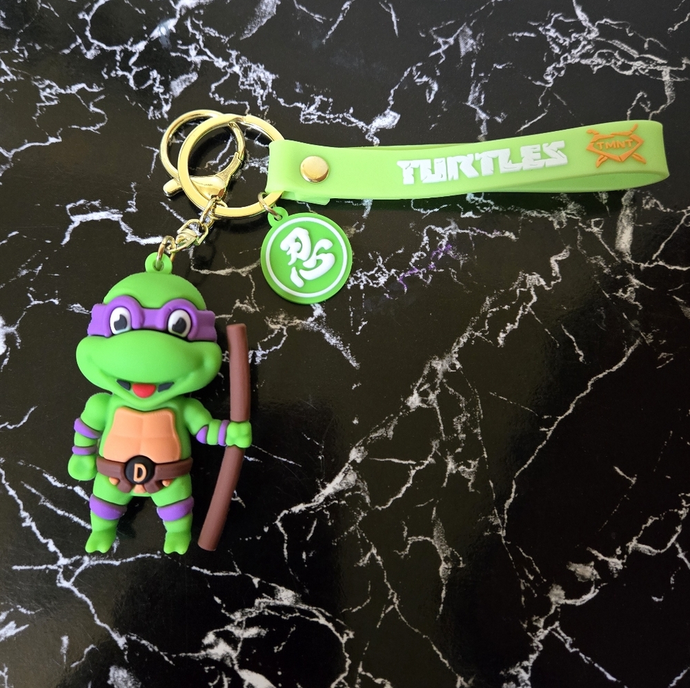 🍒🍒 TMNT Donnie Keychain
